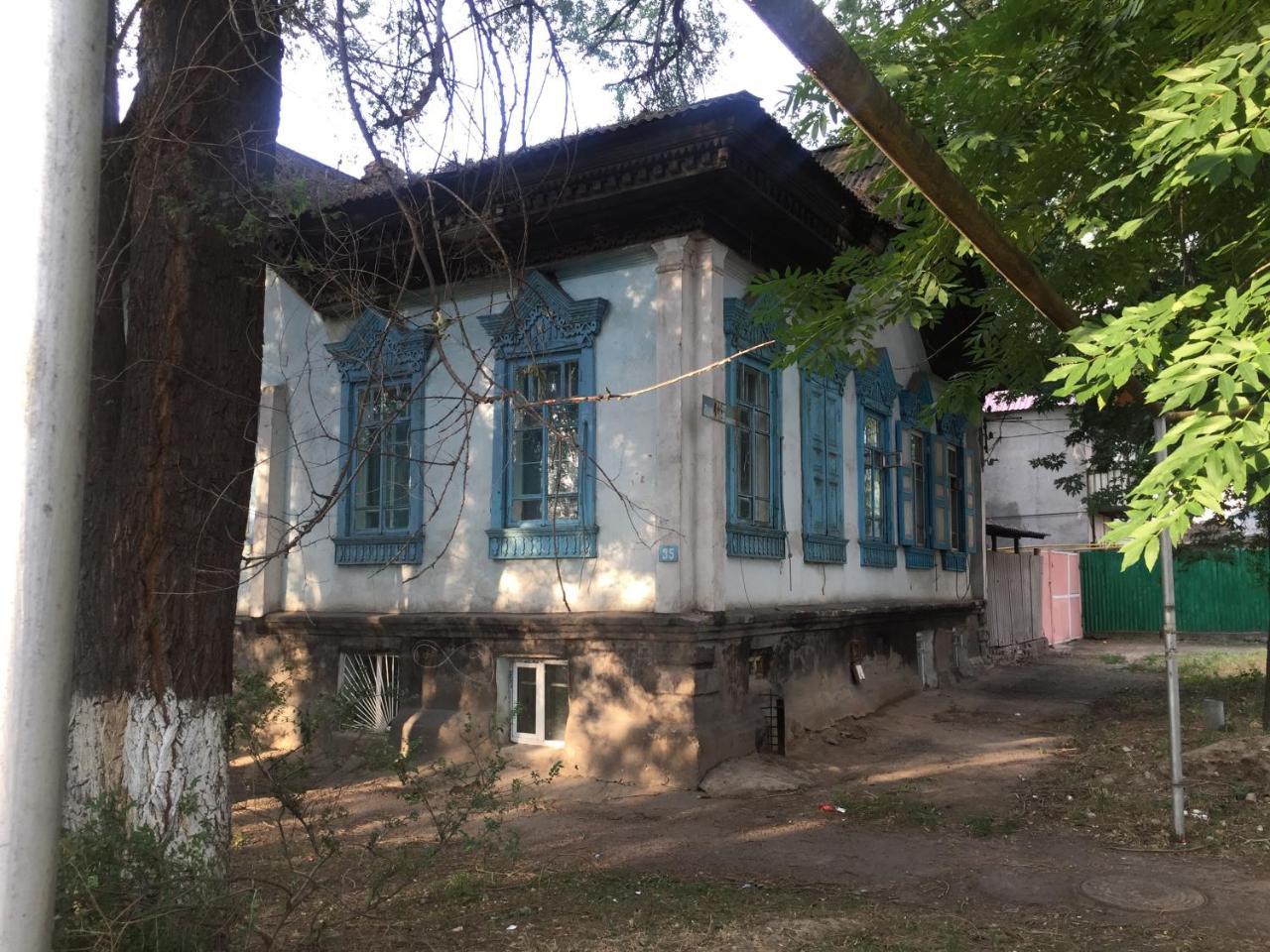 Da Hostel Almaty Exterior photo